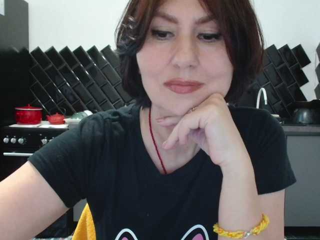 ANGELALADI