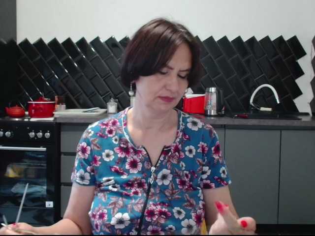 ANGELALADI