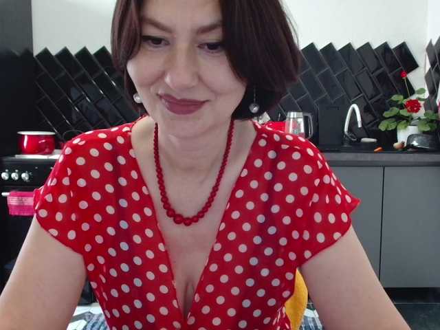 ANGELALADI