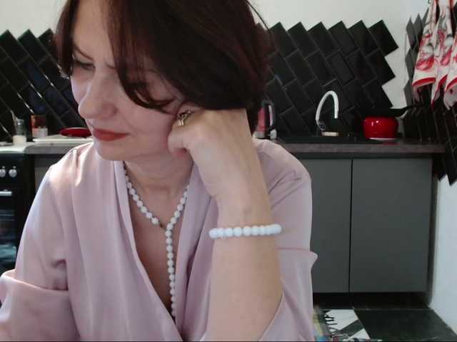 ANGELALADI