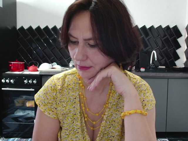 ANGELALADI live webcam show
