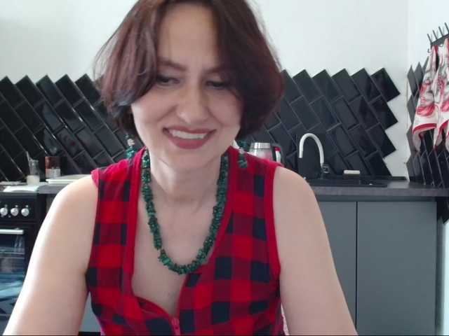 ANGELALADI webcam