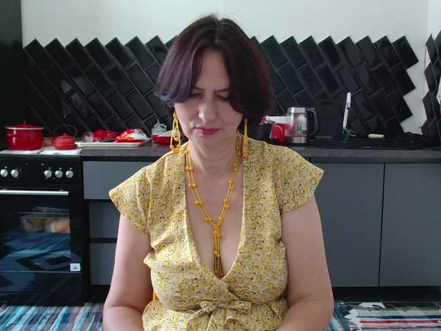ANGELALADI