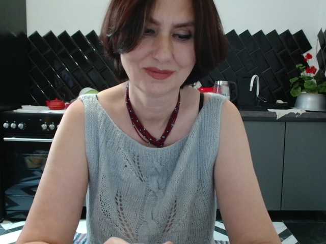 ANGELALADI