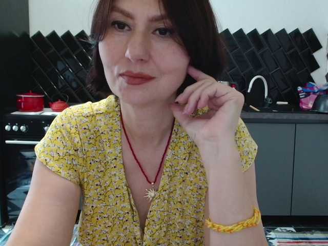 ANGELALADI live cam on BongaCams