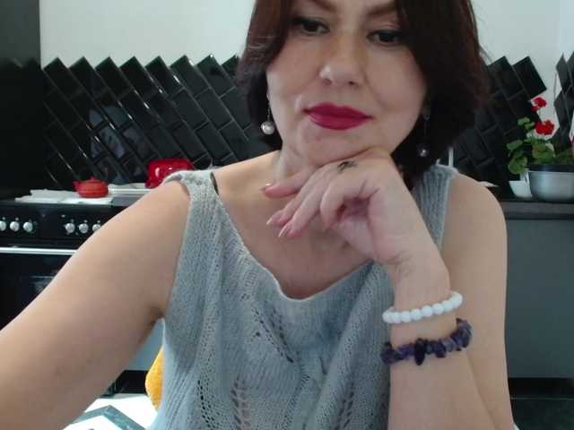 ANGELALADI live cam on BongaCams