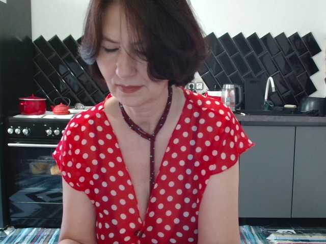 ANGELALADI live cam on BongaCams