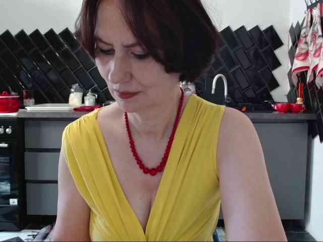 ANGELALADI webcam
