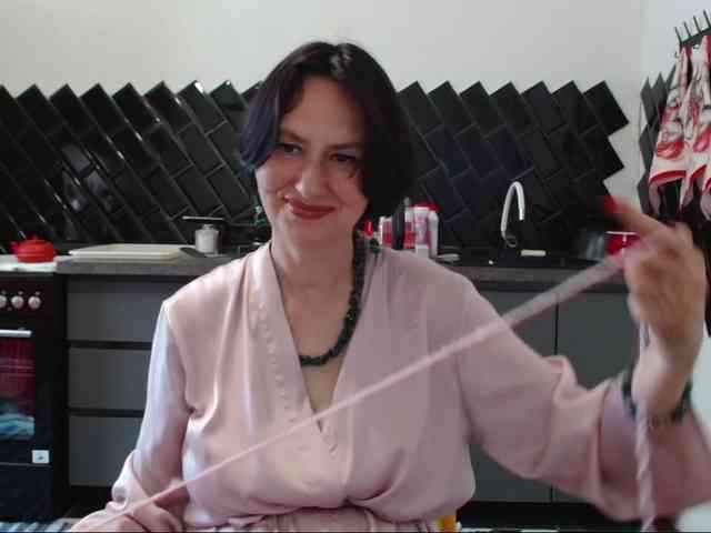 ANGELALADI