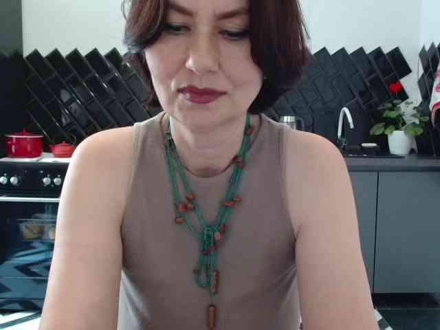 ANGELALADI webcam