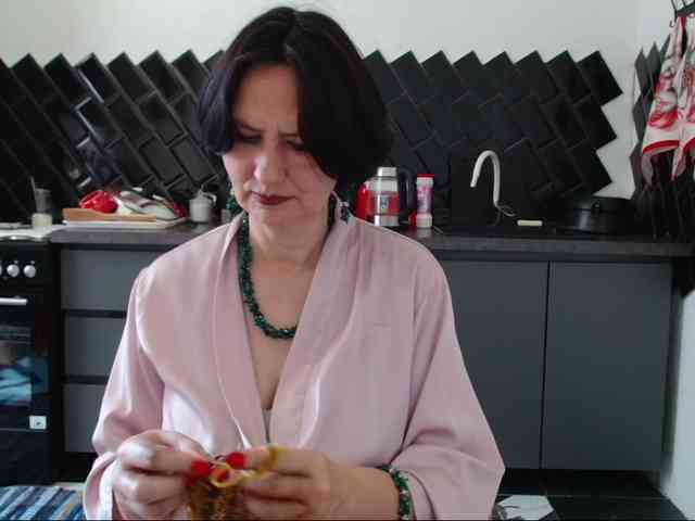 ANGELALADI webcam