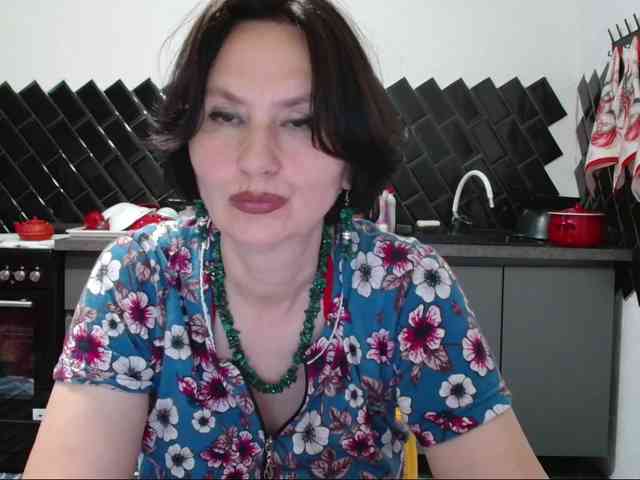 ANGELALADI