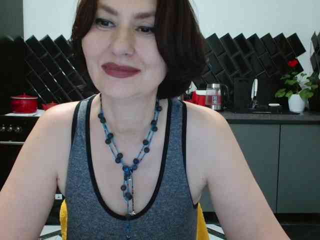 ANGELALADI webcam