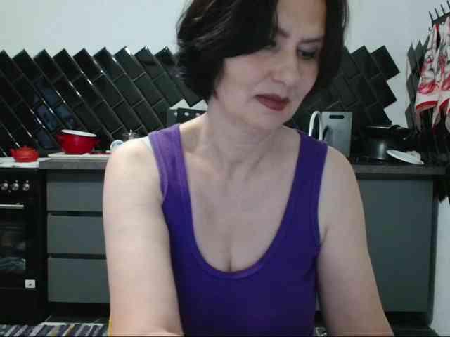 ANGELALADI webcam
