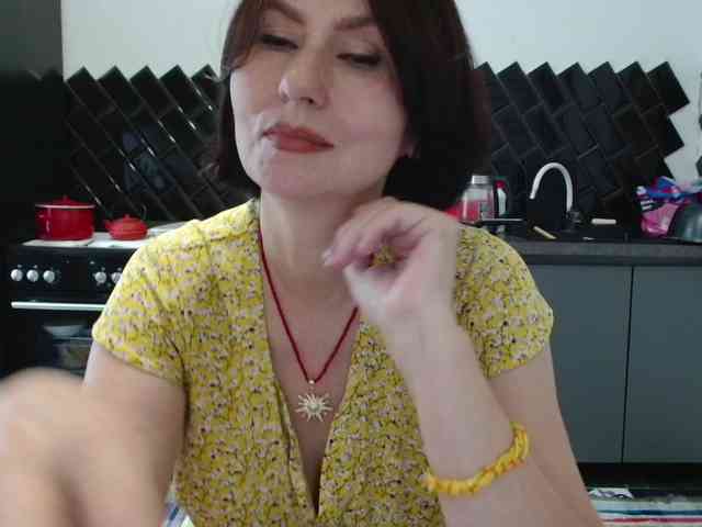 ANGELALADI webcam