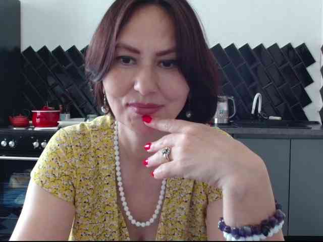 ANGELALADI webcam