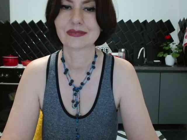 ANGELALADI webcam