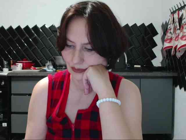 ANGELALADI