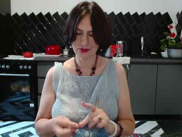 ANGELALADI webcam