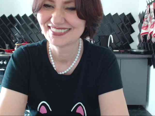 ANGELALADI