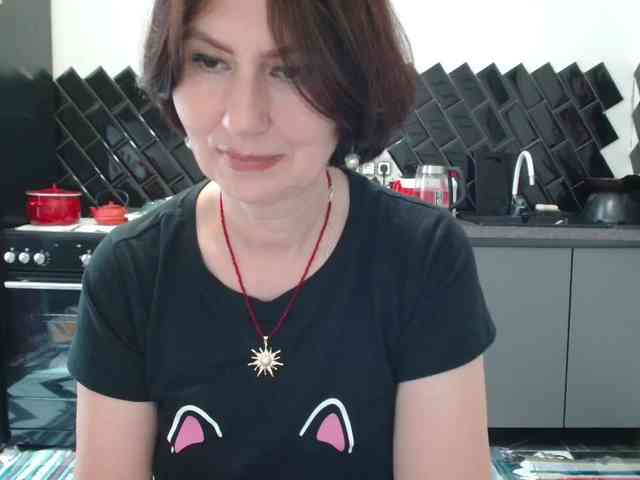 ANGELALADI webcam