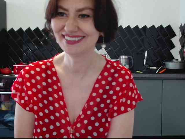 ANGELALADI webcam