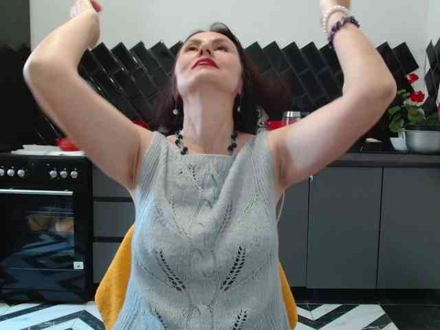 ANGELALADI webcam