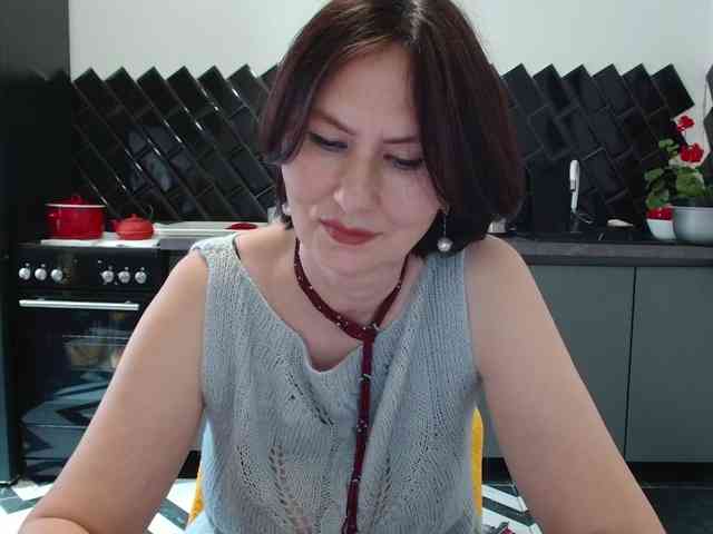 ANGELALADI webcam