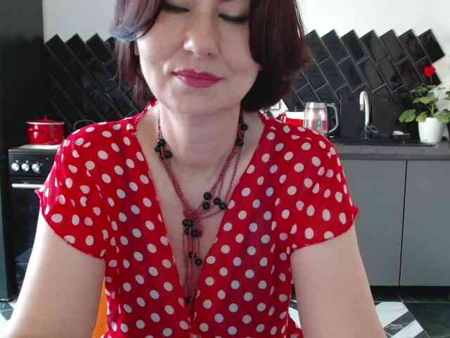 ANGELALADI webcam
