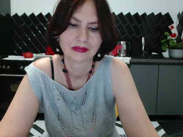 ANGELALADI