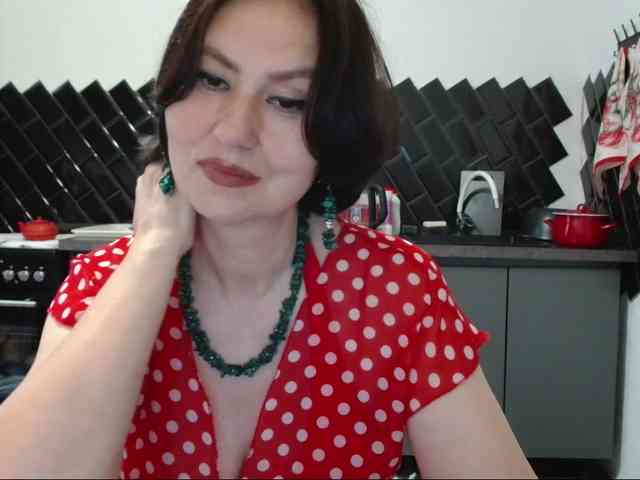 ANGELALADI