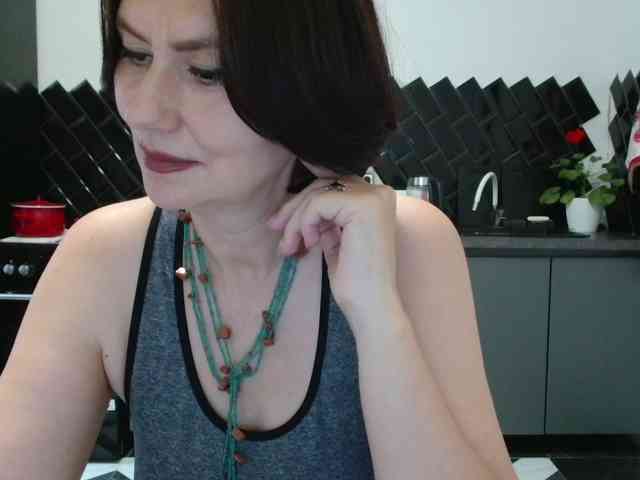 ANGELALADI webcam