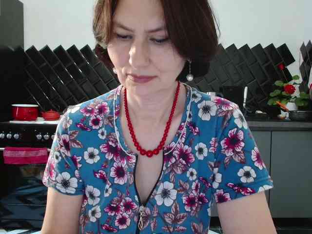 ANGELALADI webcam