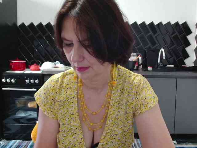 adult chat online ANGELALADI