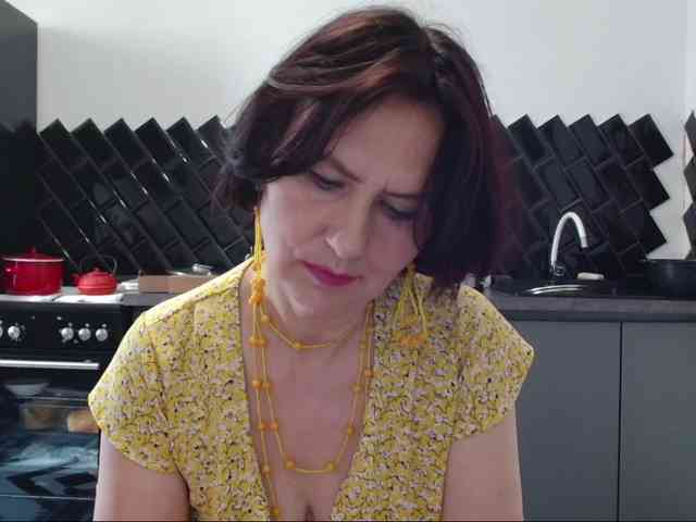 ANGELALADI webcam