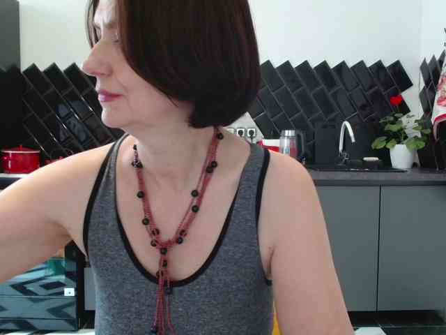 ANGELALADI webcam
