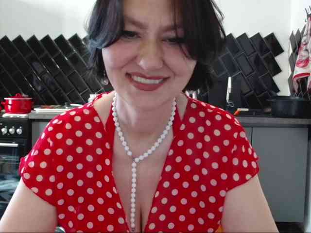 ANGELALADI webcam