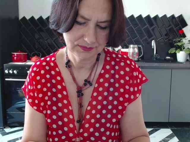 ANGELALADI webcam