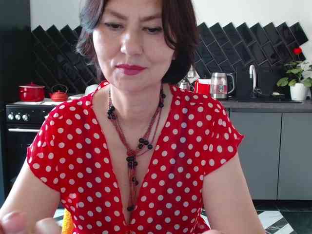 ANGELALADI webcam