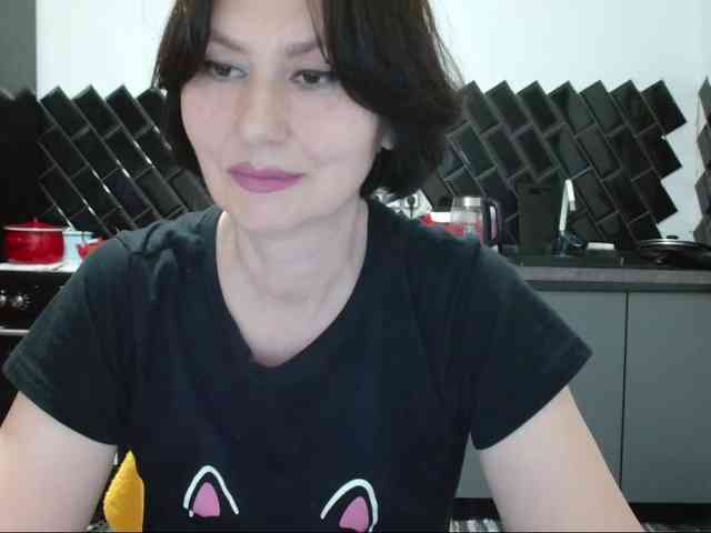 ANGELALADI webcam