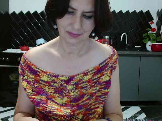 ANGELALADI webcam