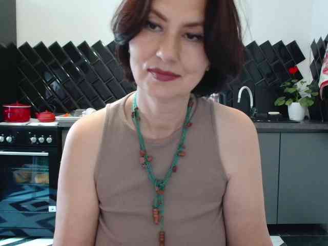 ANGELALADI webcam