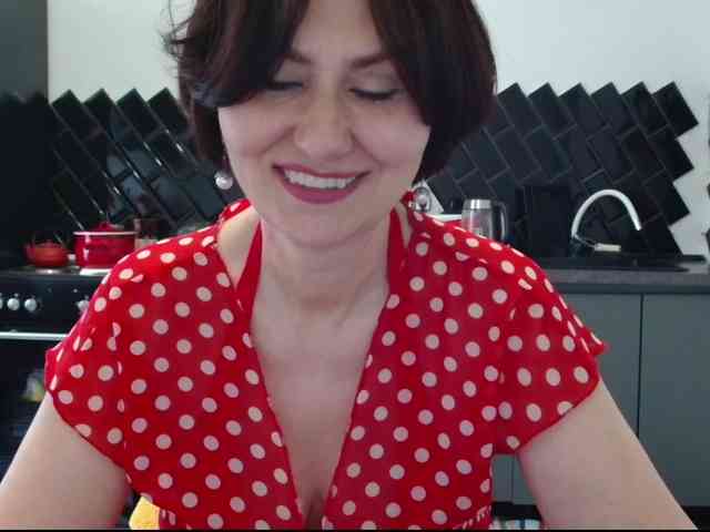 ANGELALADI webcam