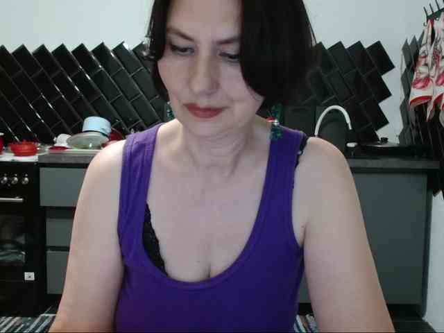 ANGELALADI webcam