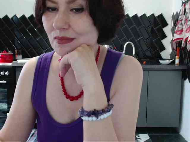ANGELALADI