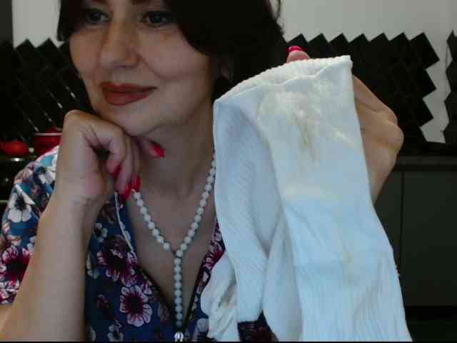 ANGELALADI webcam