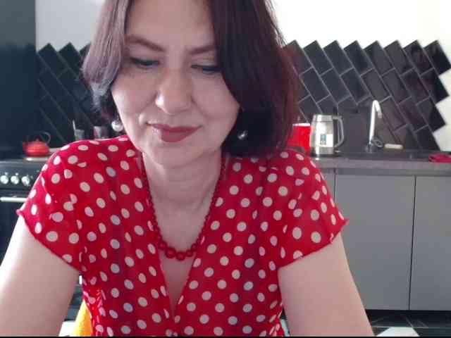ANGELALADI webcam