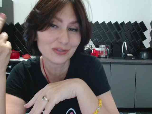ANGELALADI webcam