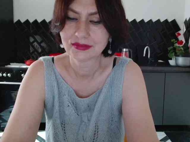 ANGELALADI webcam