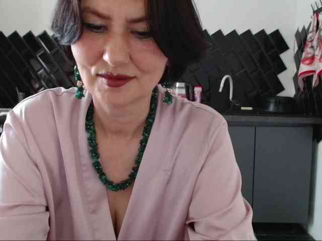 ANGELALADI webcam